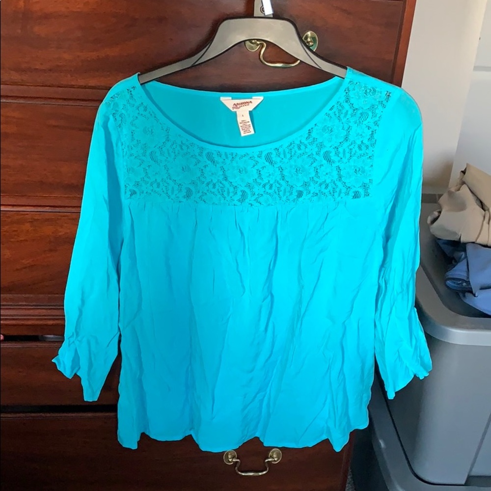 comfy light blue blouse